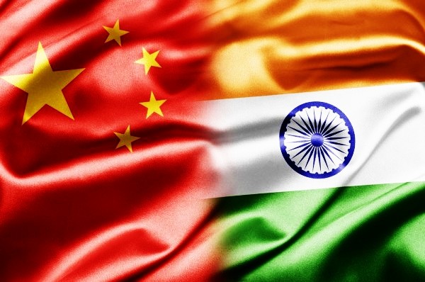China strengthens border along India