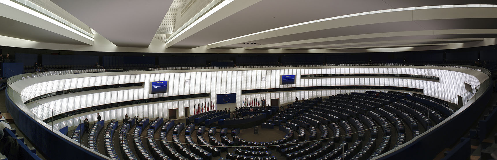Pro-EU parties to control European Parliament