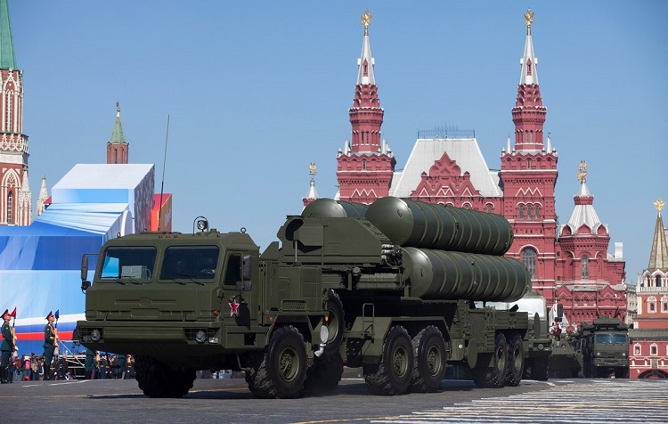 India and Russia to sign S-400 Missile deal this week 