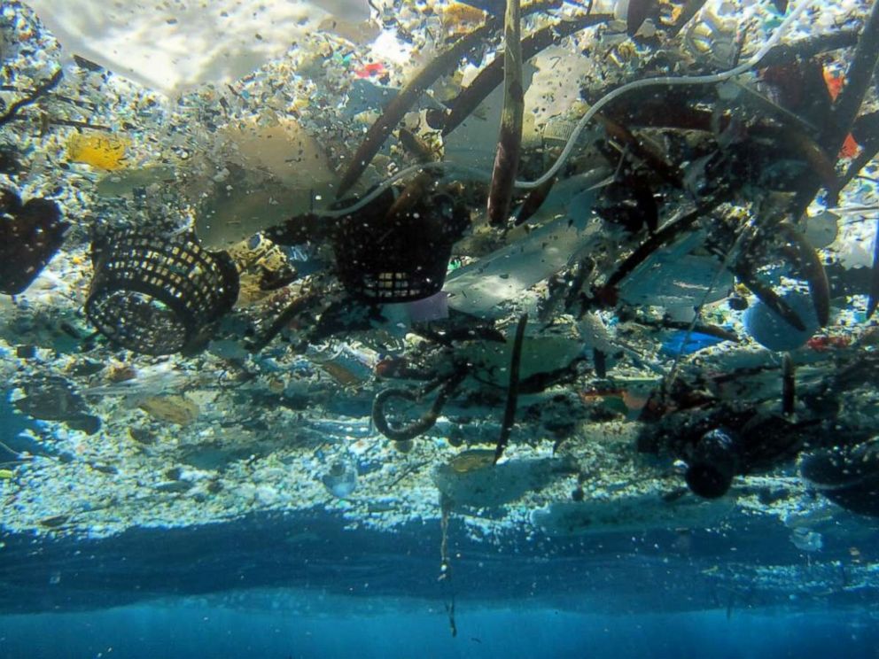 EU proposes single-use plastic ban