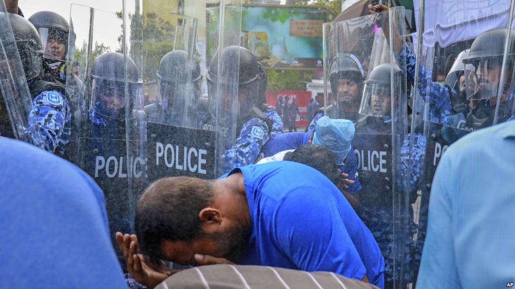 Maldivian crisis continues