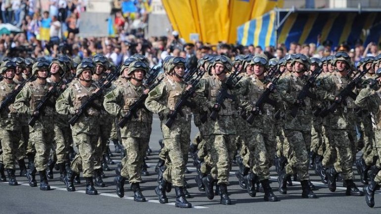 Ukraine flexes its muscles 